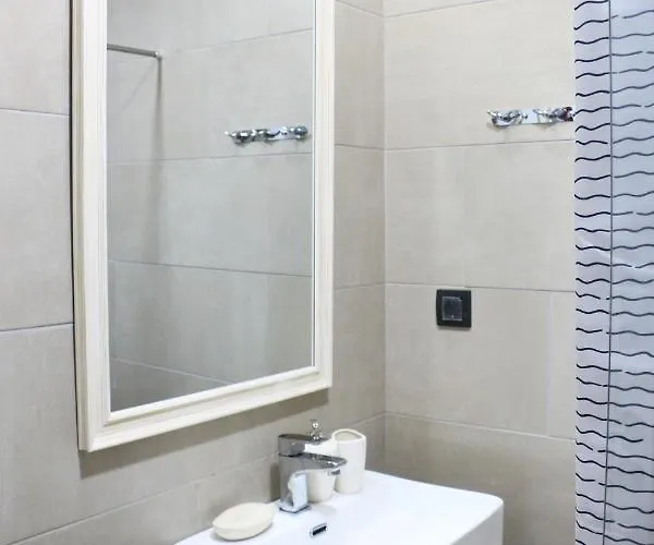 公寓 Mali Princ S18 Milmari